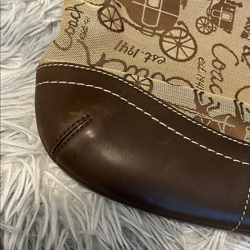 Coach Vintage Y2K Crossbody Bag - Picture 7 of 12